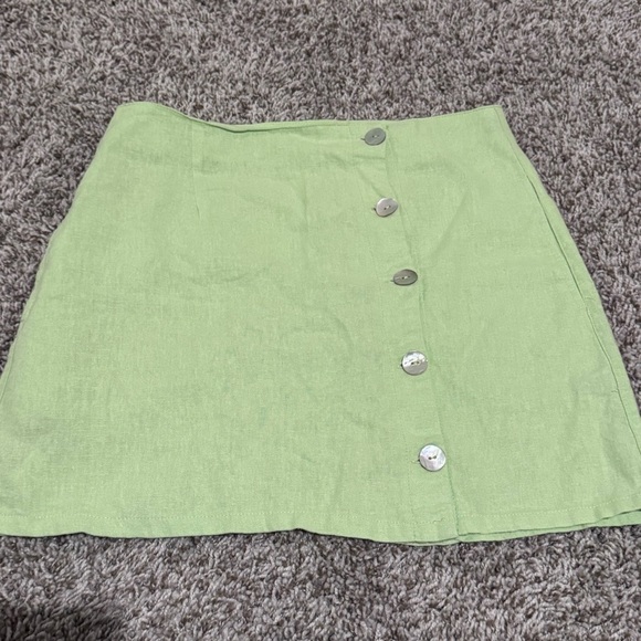 Forever 21 Dresses & Skirts - Forever 21 Light Green Button-Front Mini Skirt